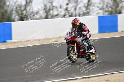 media/Apr-18-2025-TrackDaz (Fri) [[45f5874c44]]/A Group/Session 3 (Turn 6 - Outside)/